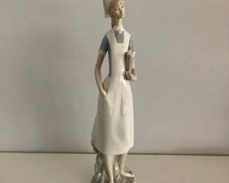 Lladro Nurse