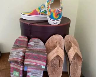 AKC052 - Pair of Vans Classic Slip-On Rainbow Tie Dye Unisex Sneakers, Sanuk Slippers & Flip-Flops 