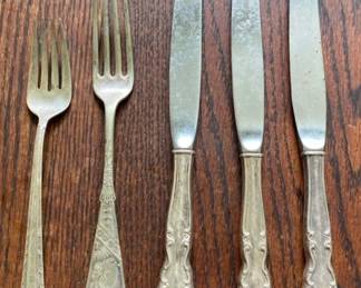 AKC115 - Vintage Sterling Silver Flatware Pieces 