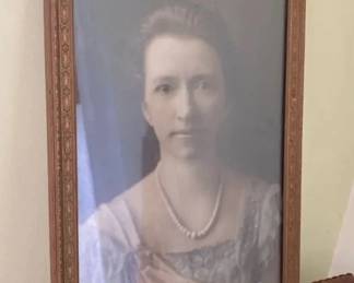 AKC110 - Early 20th Century Framed Photograph of a Woman in Formal Attire & Pearl Necklace