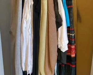 AKC127 - Mystery Women’s Clothing Lot