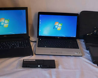 Lot 52: Lot Of 2 Laptops & 2 Portable DVD Players