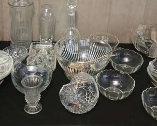 WWS045 - Assorted Glassware 