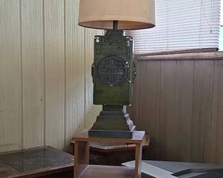 WWS022 - Vintage Lamp with Cabinet 
