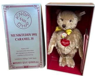 Steiff 1951 Music Teddy Bear Replica 426/7000