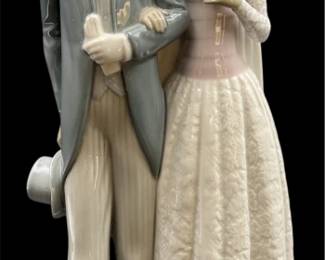 Lladro Wedding Day 5274 Porcelain Figurine