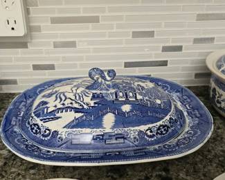Vintage Blue Willow patterned serving platter with lid