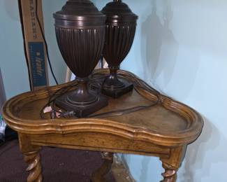 Lamps and side table 