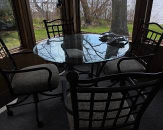 Glass top patio table 