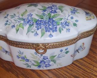 vintage Castel Company Limoges porcelain trinket box featuring butterflies and blue forget-me-nots,