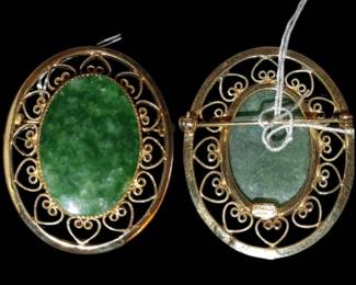 Signed 1966 CATAMORE Goldtone 1/20 12KGF Green NEPHRITE JADE Oval Pin Brooch