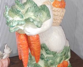 Kaldun & Bogle ceramic bunny rabbit figurine from 2007-2008. 2 ft tall