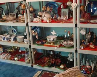 The CHRISTMAS ROOM
