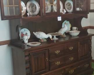 Large Ethan Allen china cabinet Hutch all wood