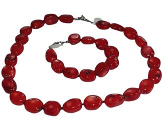 Red coral necklace and bracelet