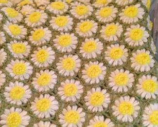 Vintage yellow Daisy Afghan