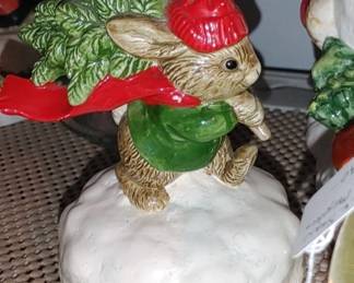 Vtg Otagiri Christmas Mouse Music Box Carrying Christmas Tree Home O'Tannenbaum