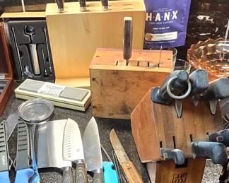 Kitchen knives