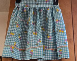 Bee Apron