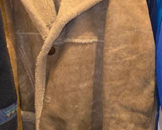 Men's Coat Size L