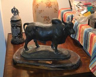 Vintage Side Table - Brahman Figurine- Lamp