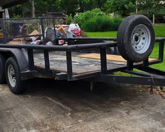 Side View of Trailer 