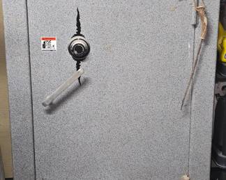 Gun Safe has rust at bottom