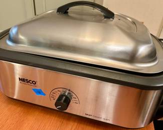 Nesco 18qt Roaster Oven $75