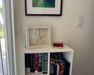 BE142Bookcase, Art And Books