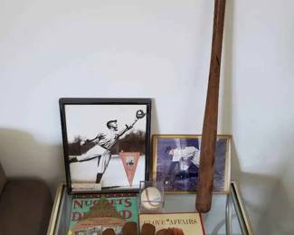 BE160Baseball Memorabilia 
