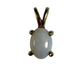 14kt Yellow Gold Genuine Opal Pendant
