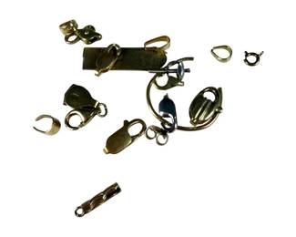 6pt32 Grams of Mixed Scrap Gold