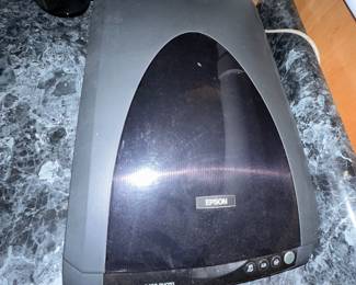 Epson Perfection 3490 Photo printer; $25