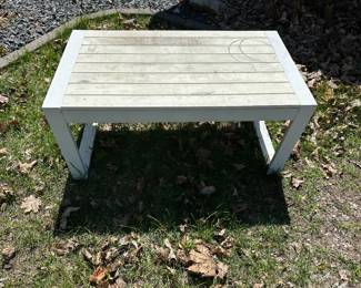 Outdoor table $5