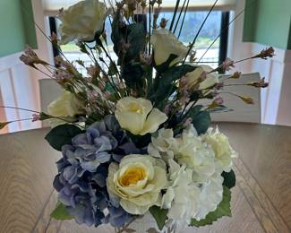 Centerpiece 23" t; $18