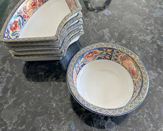 Serving set; $40