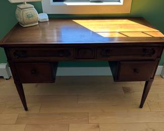 Bassett solid wood desk 50" L x 24" d x 30.5" t; a few scratches; $150