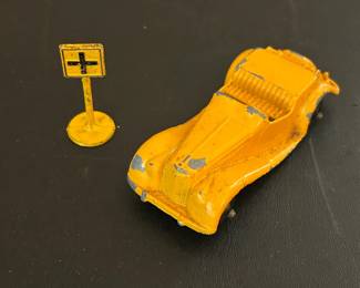 TootsieToy MG TF Roadster w/ Sign