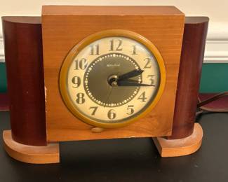 Vintage United Clock Mantel Clock