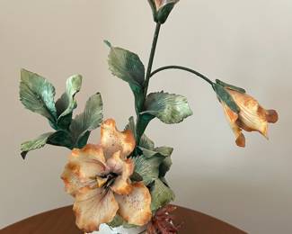 Vintage Italian Capodimonte Floral Centerpiece