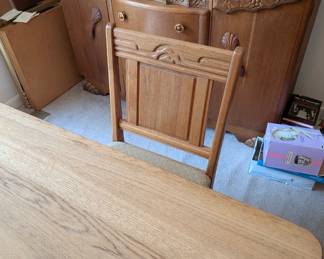 Oak dining table and chairs to be sold as unit 1930s?   Server, English 1930s