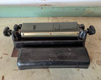Professional grade sharpening stones - like new 