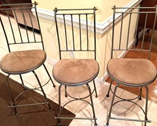 CHARLESTON FORGE BAR STOOLS LOOK UP