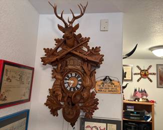 Large Amazing Cuckoo Clock