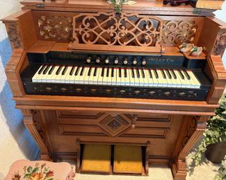 Antique Stagecoach Organ - fully restored