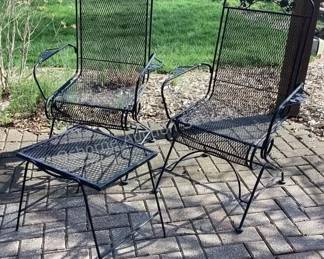 Iron patio chairs & accent table