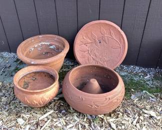 Several lots of garden pots & accessories