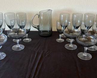 LU103Gray Glassware 