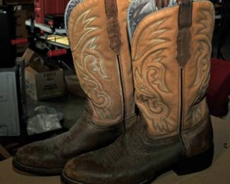 Vintage Pair of size 12 Cowboy Boots