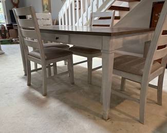 Signature Design by Ashley Skempton 5-Piece Dining Set with Bench